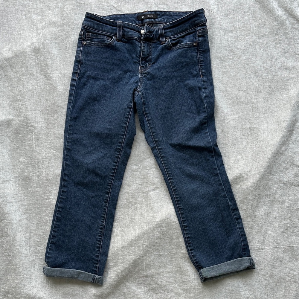 White House Black Market Dark Wash Cuffed Crop Jeans Size 0